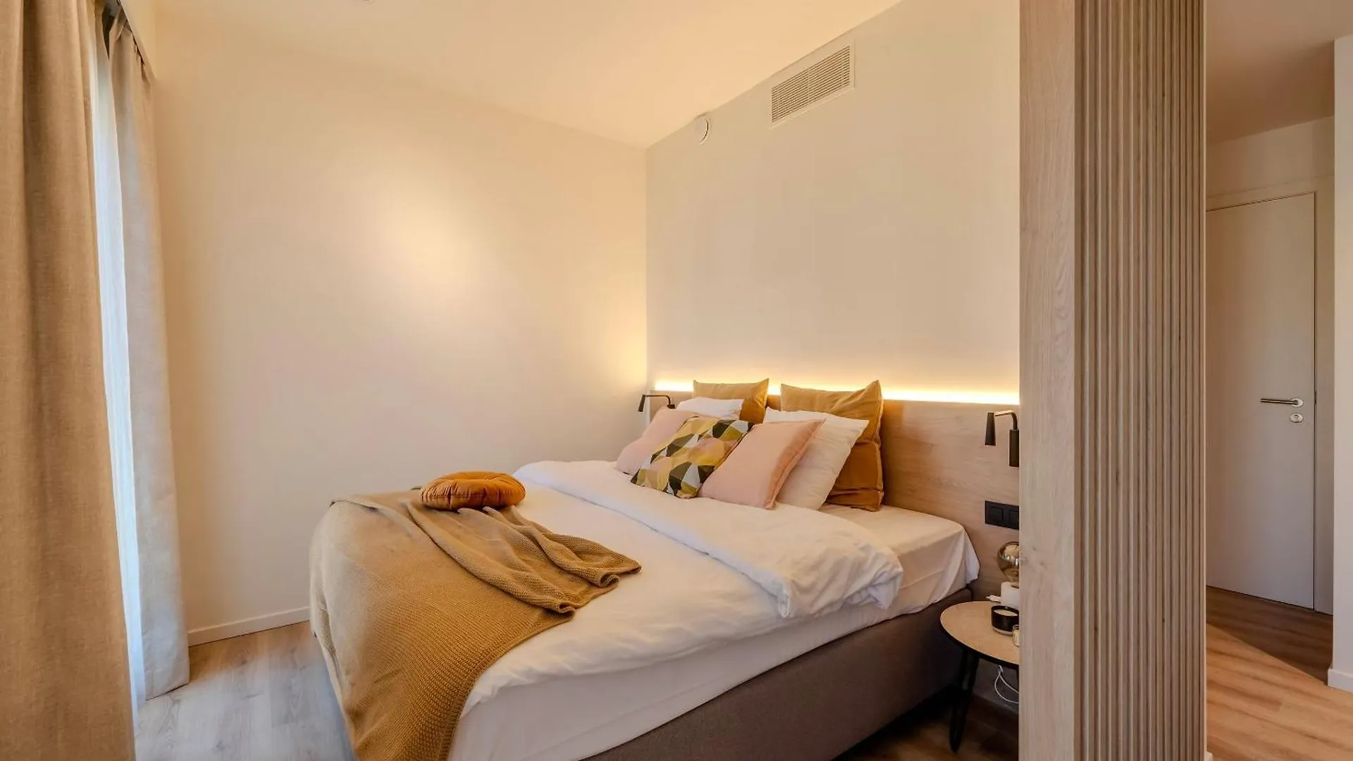 Stay At Brüksel Apart Otel